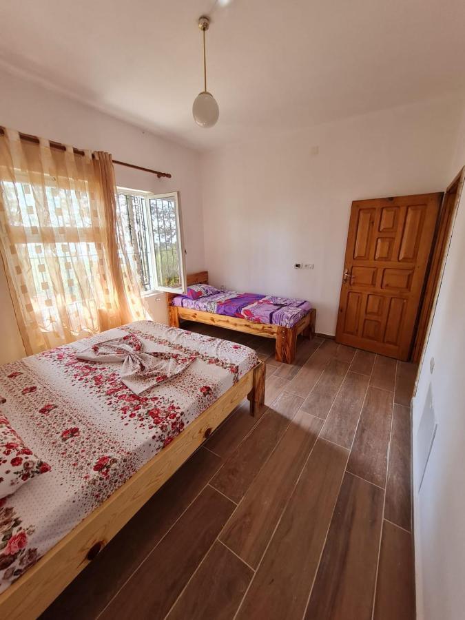 Bujtinat Skenderi Gjinar 2 Villa Exterior foto