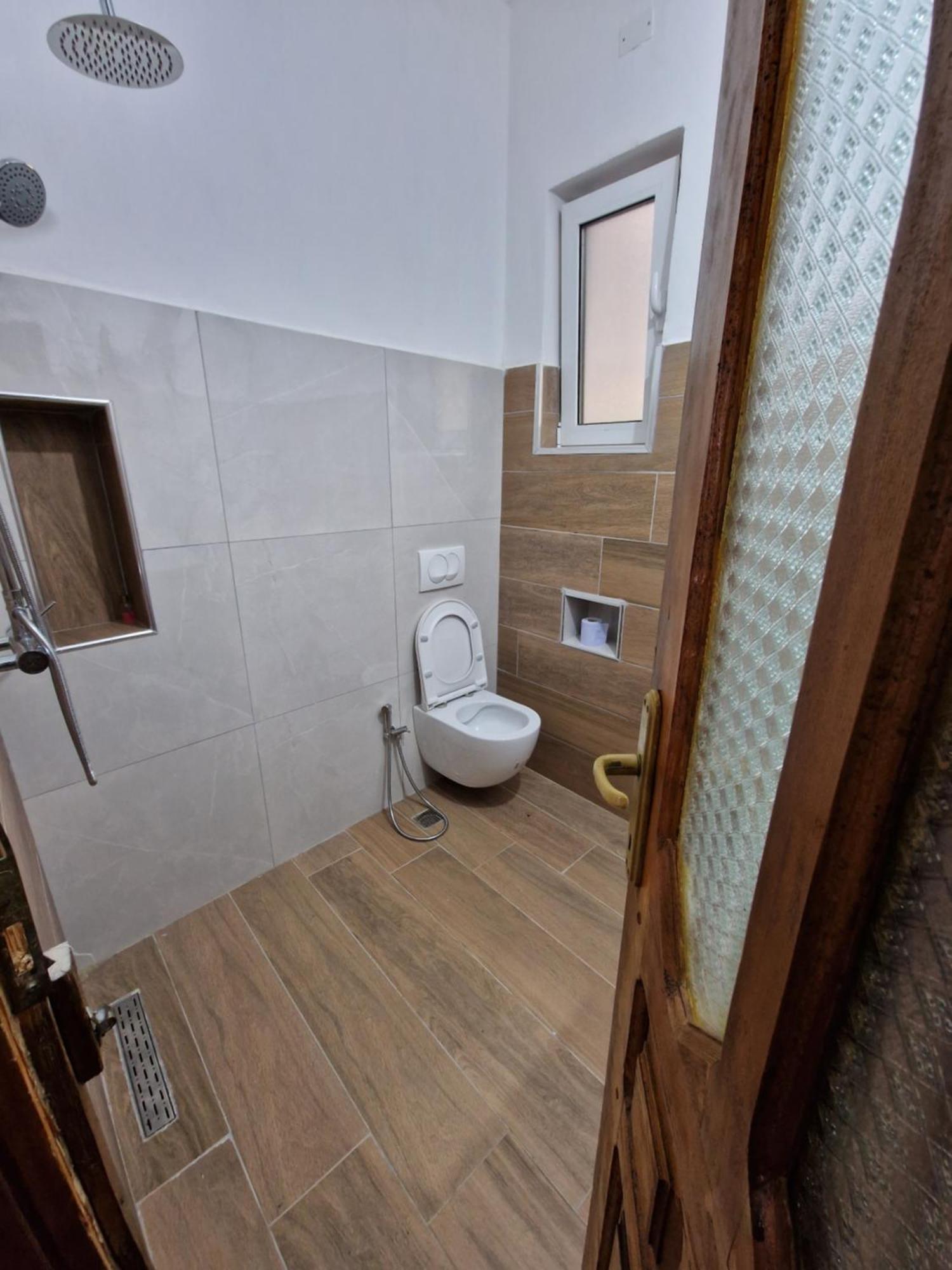 Bujtinat Skenderi Gjinar 2 Villa Cameră foto